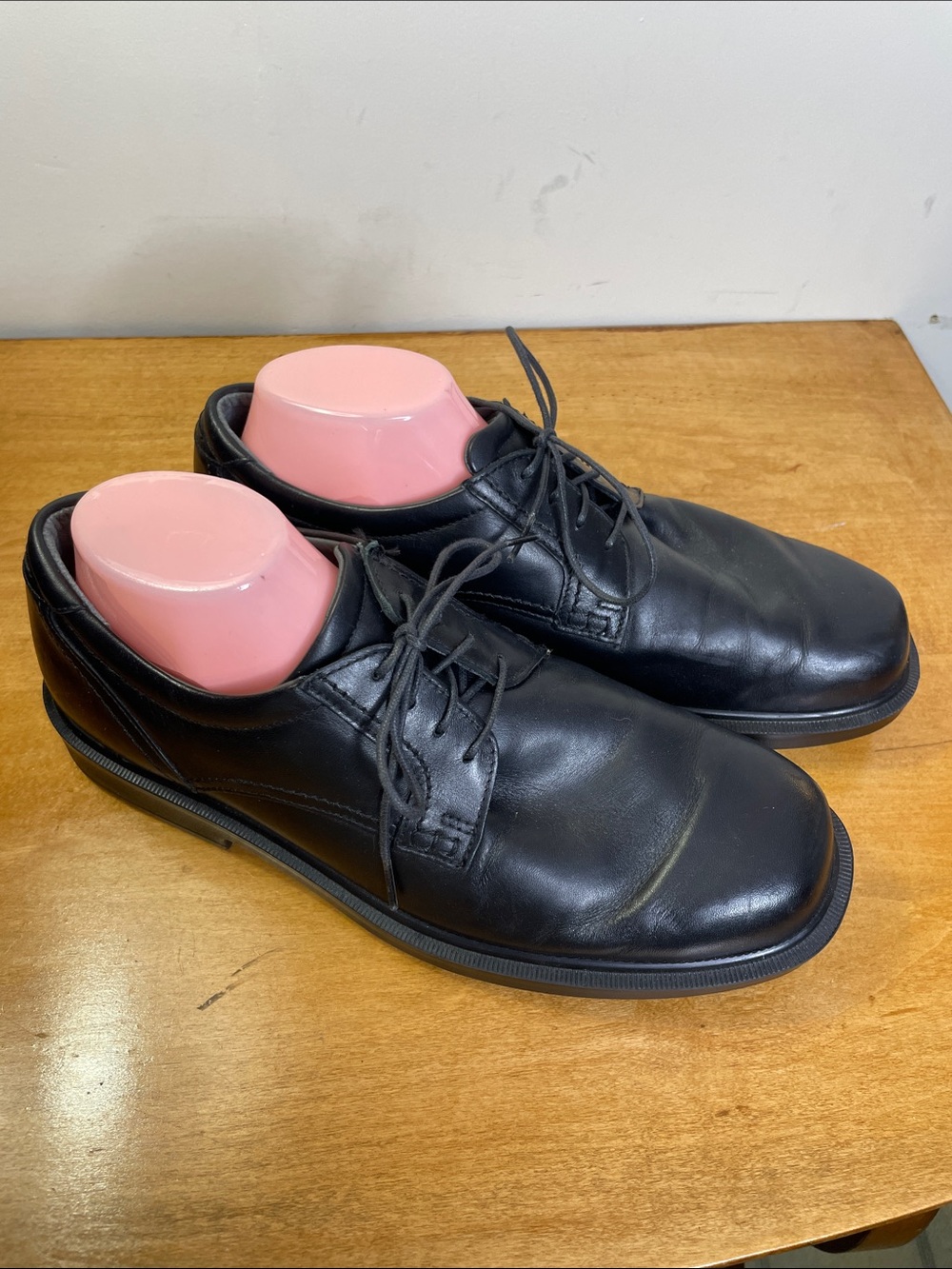 SAS Black Leather Lace-Up Derby Shoes. Size 11